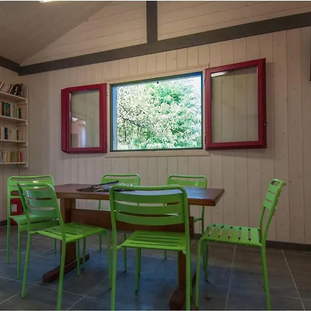 Petite Maison Avec Terrasse - 3 Pers. - Api-1-52-2003