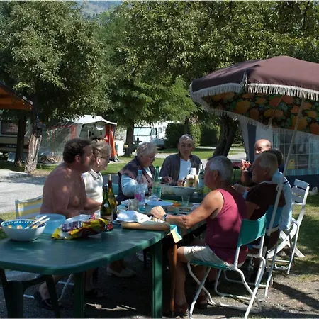 Petite Maison Avec Terrasse - 3 Pers. - Api-1-52-2003 مكان تخييم Grand-Aigueblanche